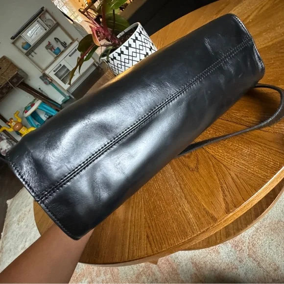 Divina Firenze leather purse - Picture 2 of 9